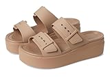 Crocs Damen Brooklyn Buckle Low Wedge Sandal, Latte, 38/39 EU