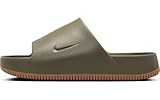 Nike Calm Herren-Slides, Medium Olive/Medium Olive-Gum Med Brown, 45 EU