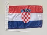 Kroatien Bootsflagge 20 x 30 cm. Stoffgewicht – bedruckt, robust mit Strick und Schlaufe nautisch...