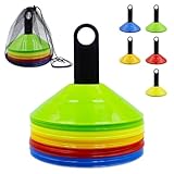 Druuzyl 50 Stück Markierungshütchen mit Ständer & Netztasche - 5 Farben Sportkegel Set für...