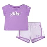Nike Essentials Tempo Set