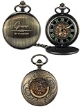 HOLZZEUG Taschenuhr mit Gravur in Bronze mit sichtbarem Uhrwerk personalisiert inkl. Kette und...