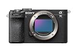 Sony Alpha 7C II Vollformat Systemkamera – 33 MP, Echtzeit-Autofokus, 10 B/s, 4K Video, neigbarer...