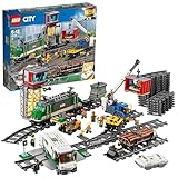 LEGO City Trains Güterzug - Zug Spielzeug, Gabelstapler, 32 Gleisstücke, Signalleuchten & 6...