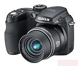 FujiFilm FinePix S1000fd Digitalkamera (10 Megapixel, 12-fach opt. Zoom, 6,9 cm (2,7 Zoll) Display)...