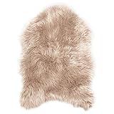 Wölkchen Teppich aus Lammfell, Wohn- und Schlafzimmer, Deko, Schaffell als Tagesdecke und...