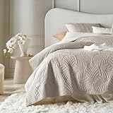 ROOM99 Feel Elegante Tagesdecke in Beige 220 x 240 cm Vielseitige Wohndecke als Bettüberwurf oder...